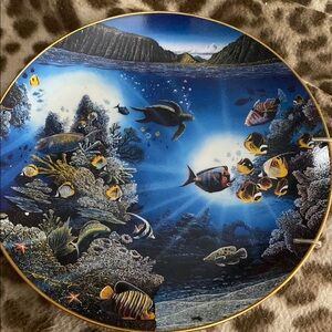 Danbury Mint Serenity of Waipio decorative plate